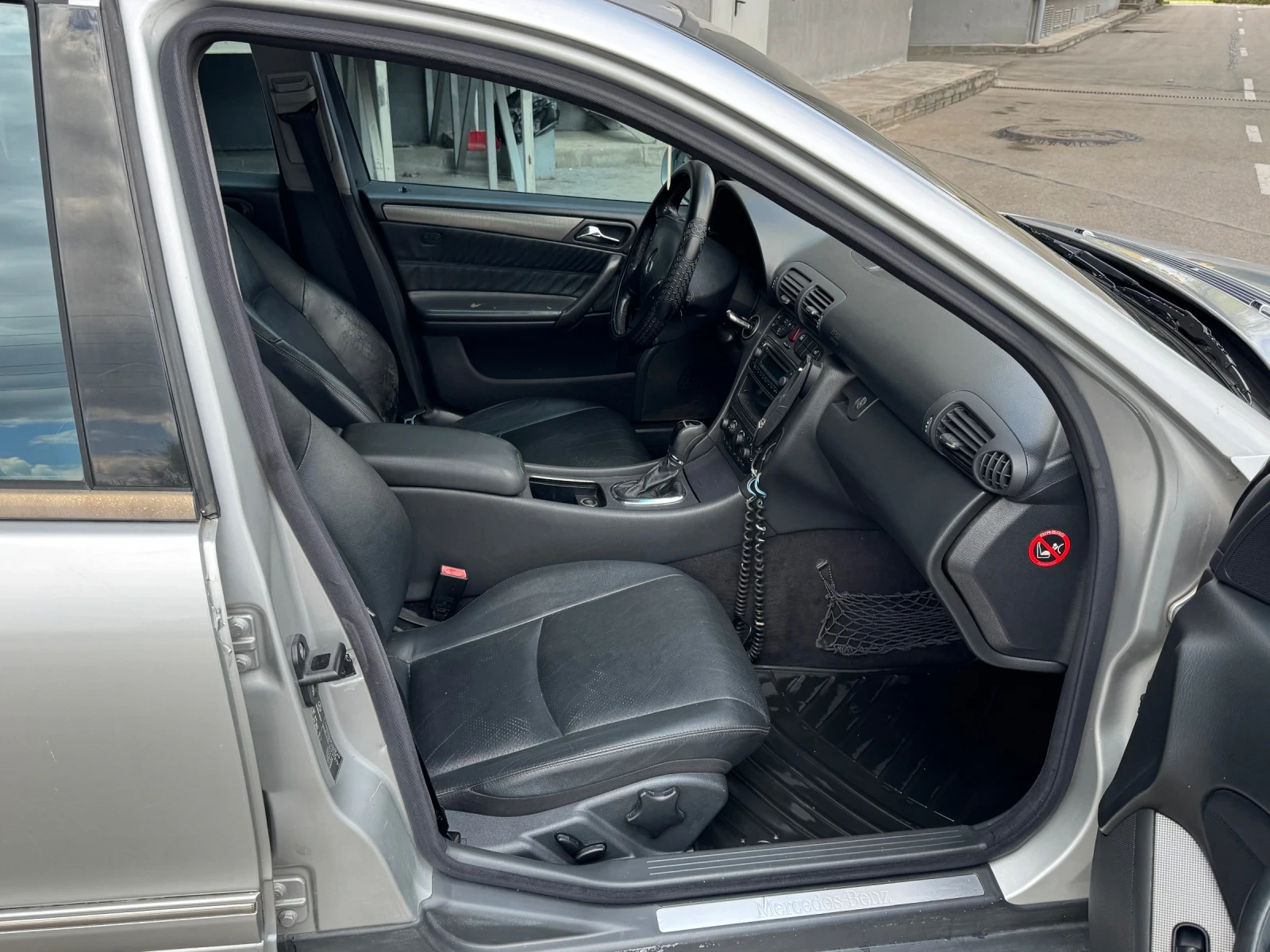 Mercedes-Benz C 270 CDI, снимка 10 - Автомобили и джипове - 54445077