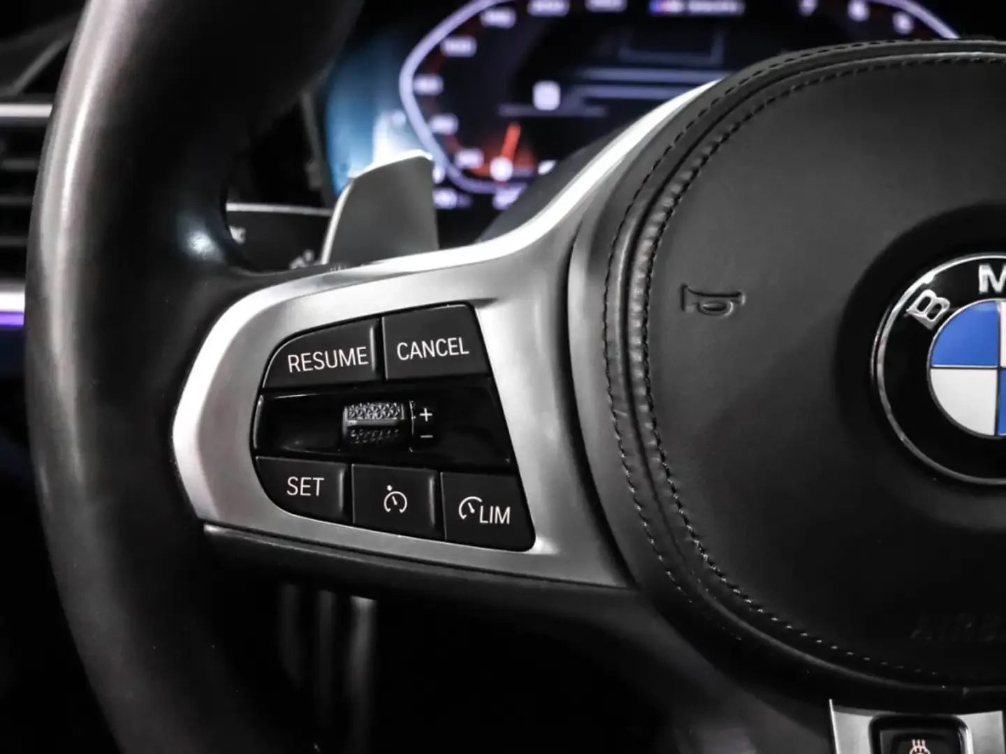 BMW 340 X-Drive* B58* Distronic* Frozen Gray Interior, снимка 12 - Автомобили и джипове - 55197083