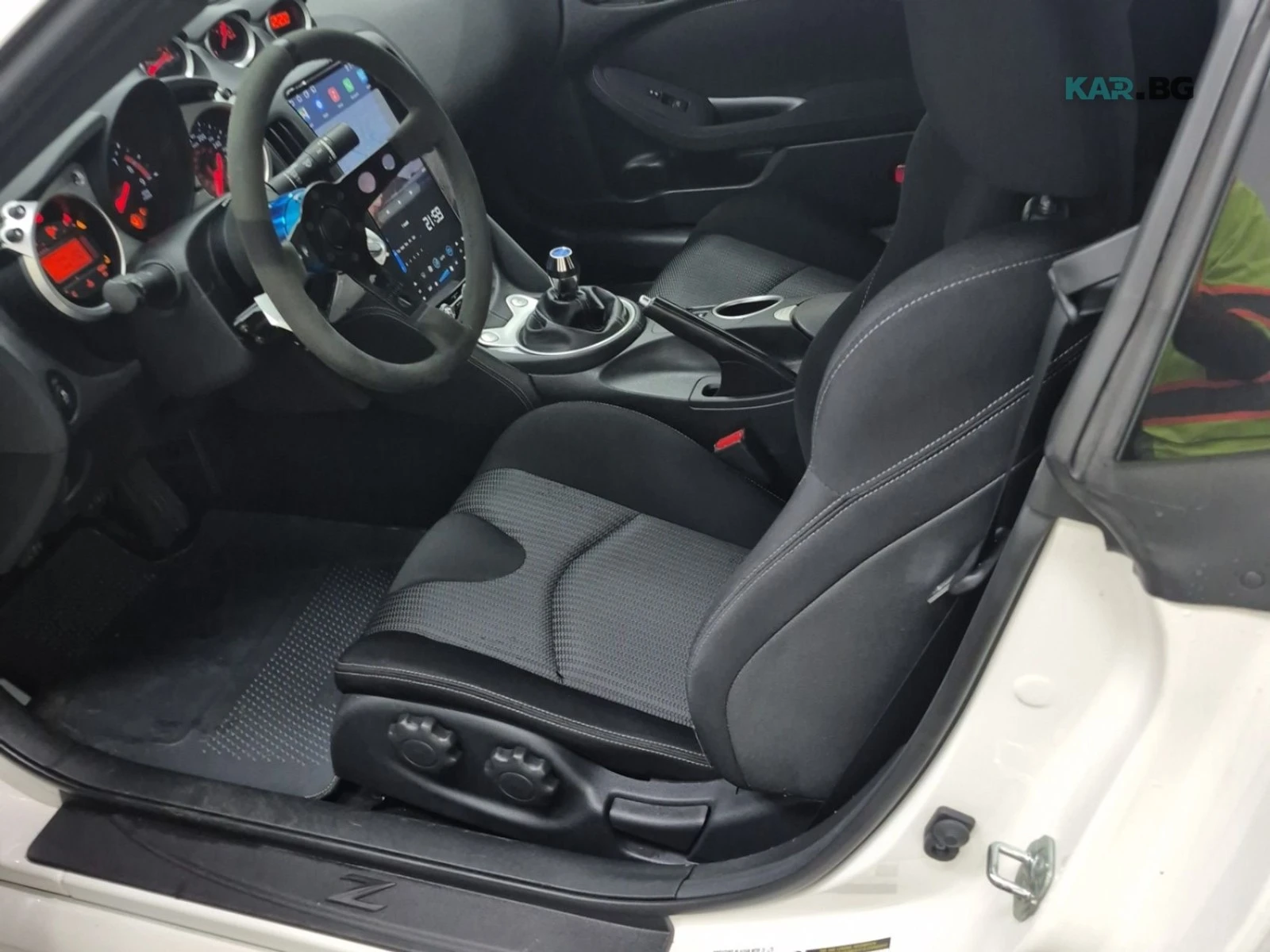 Nissan 370Z ���������� ���� �� �������� | Mobile.bg � ����������� 7