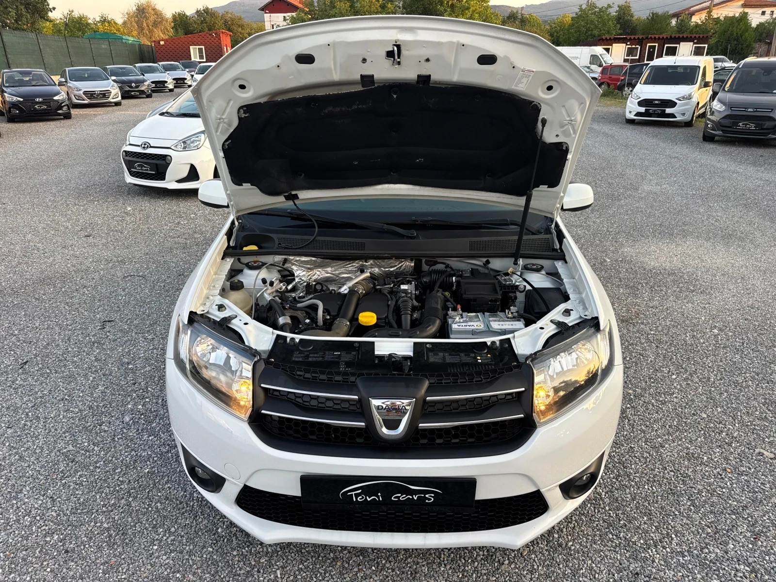 Dacia Sandero 1.5dci Klima!! Navi!! Euro 6!!, снимка 17 - Автомобили и джипове - 55364463