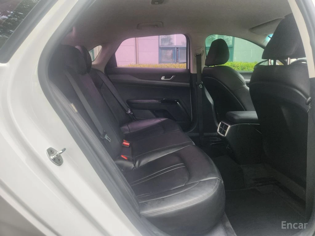 Kia K5 2.0 Trendy* �������* ������* LANE ASSIST*  | Mobile.bg � ����������� 9