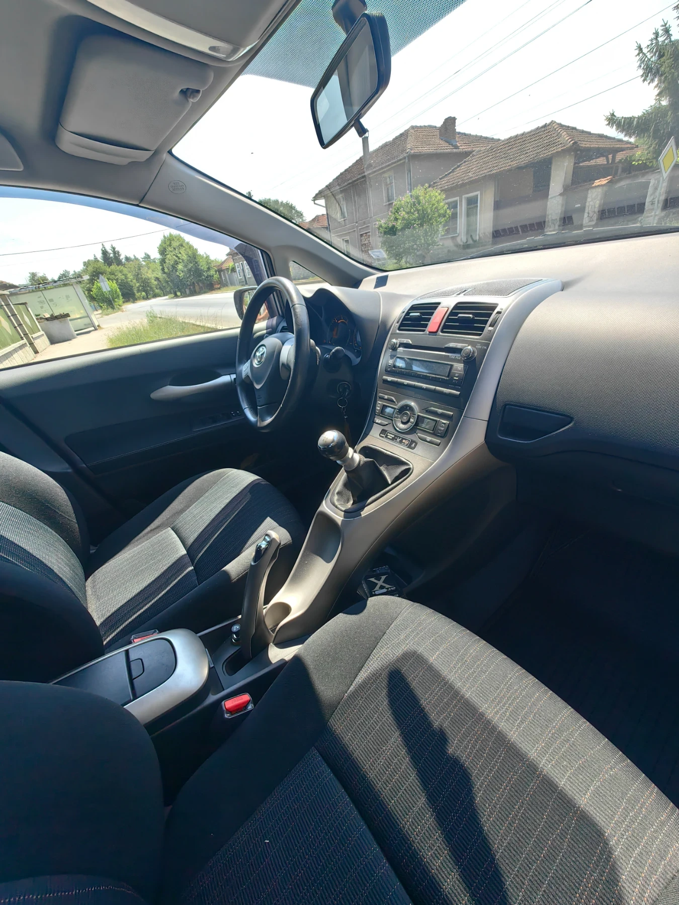 Toyota Auris 1.4 , снимка 7 - Автомобили и джипове - 55594151