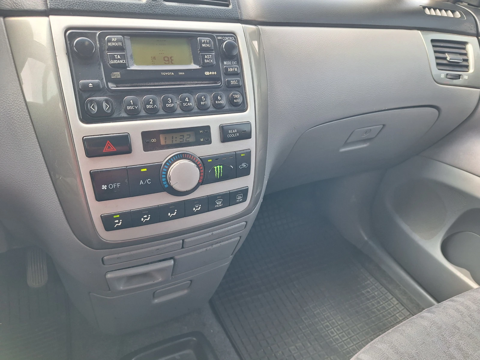 Toyota Avensis verso 6 + 1 ��� | Mobile.bg � ����������� 14