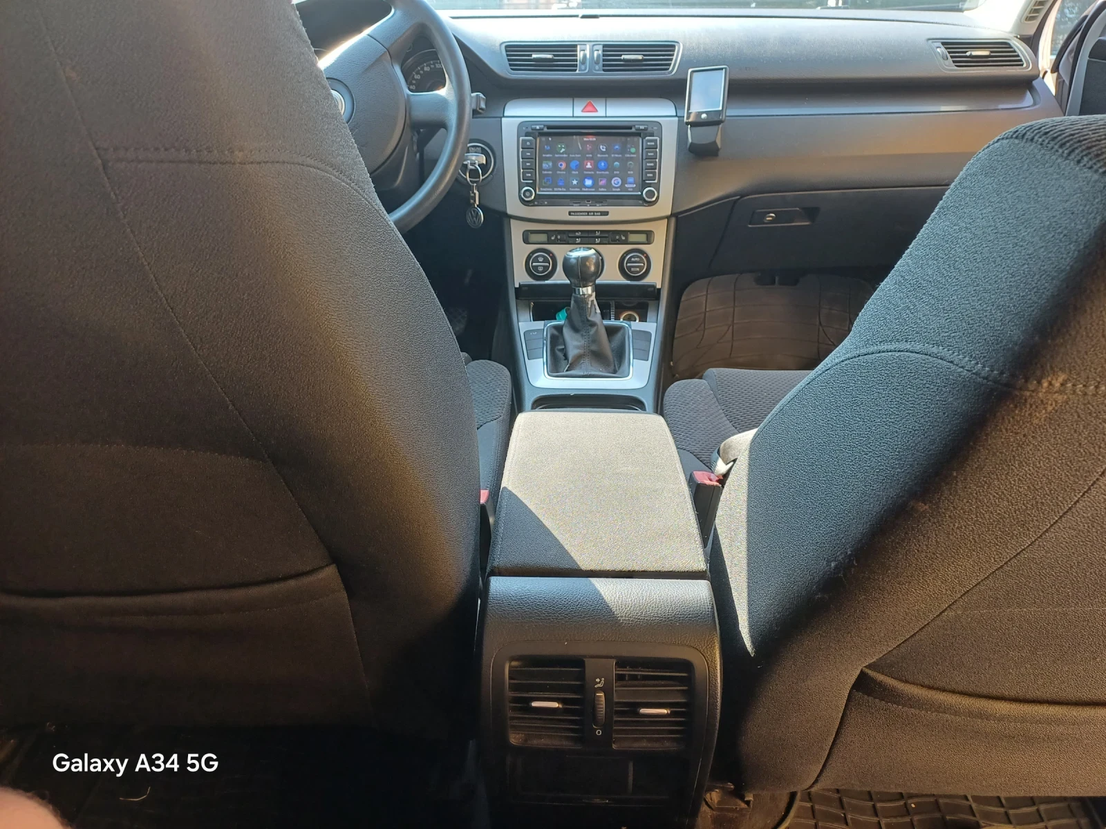 VW Passat, снимка 16 - Автомобили и джипове - 55788441