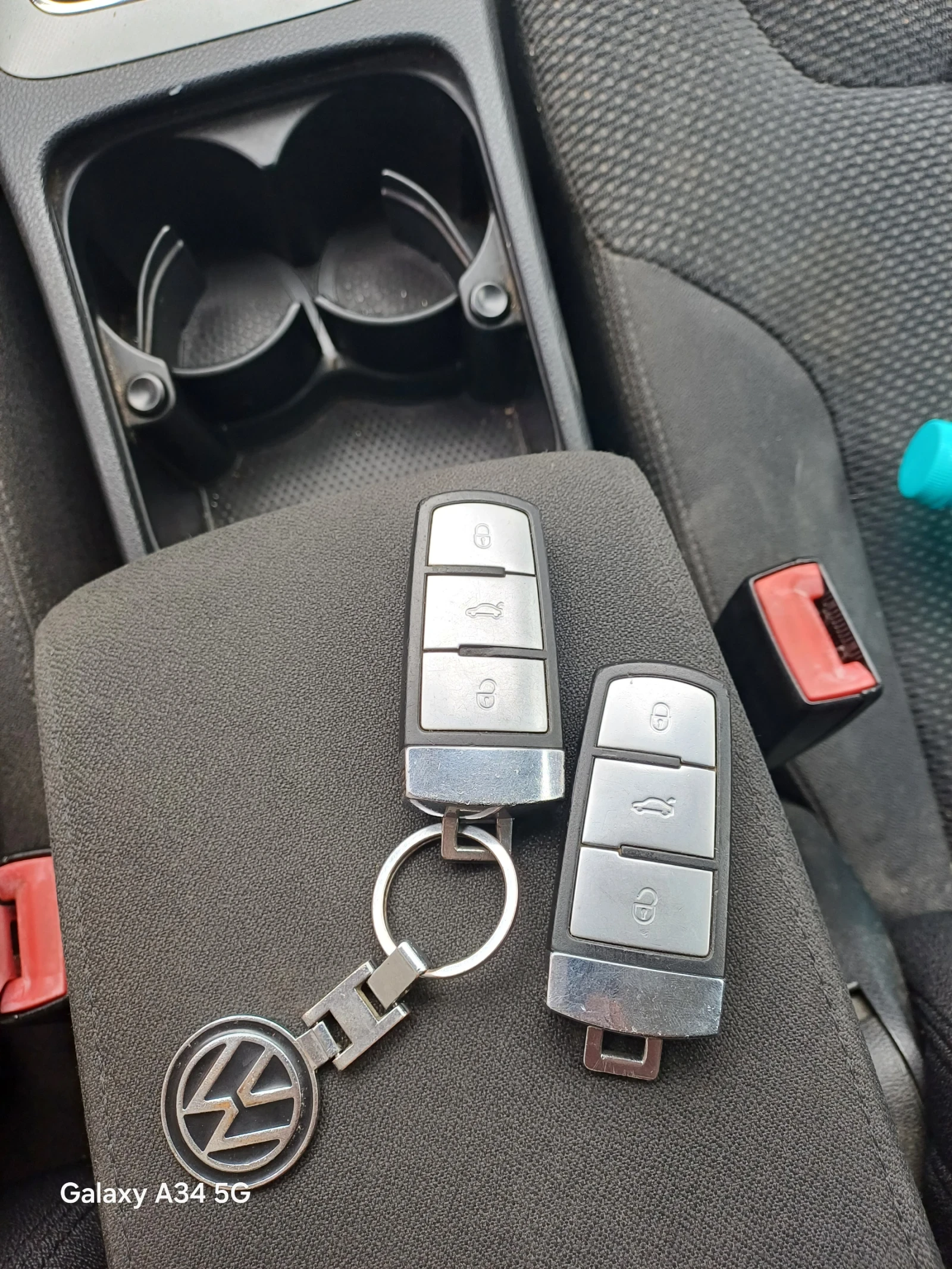 VW Passat, снимка 3 - Автомобили и джипове - 55788441