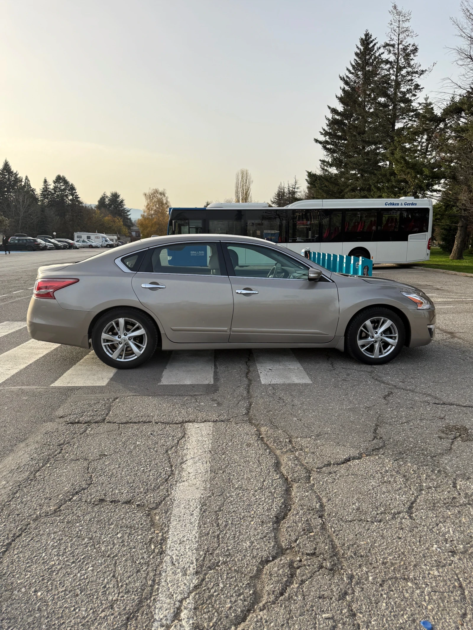 Nissan Altima Газ, снимка 4 - Автомобили и джипове - 56160574