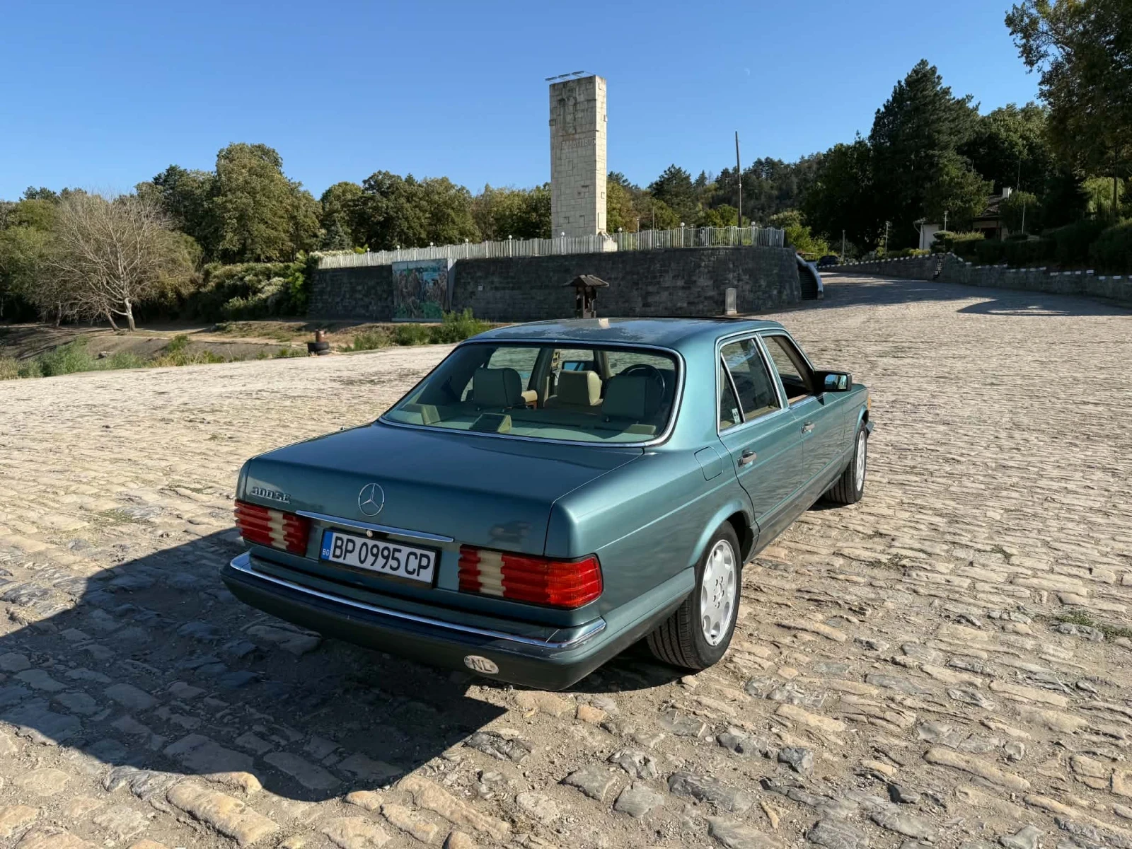 Mercedes-Benz 126, снимка 5 - Автомобили и джипове - 56161715