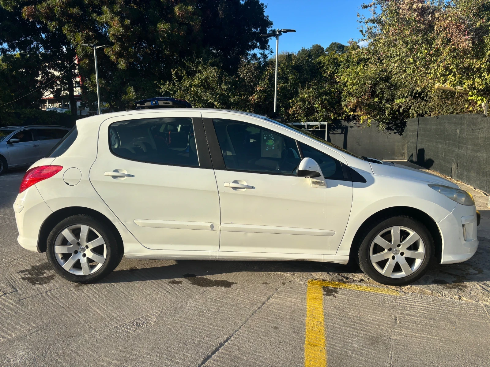 Peugeot 308 1.6 hdi, снимка 2 - Автомобили и джипове - 56537021