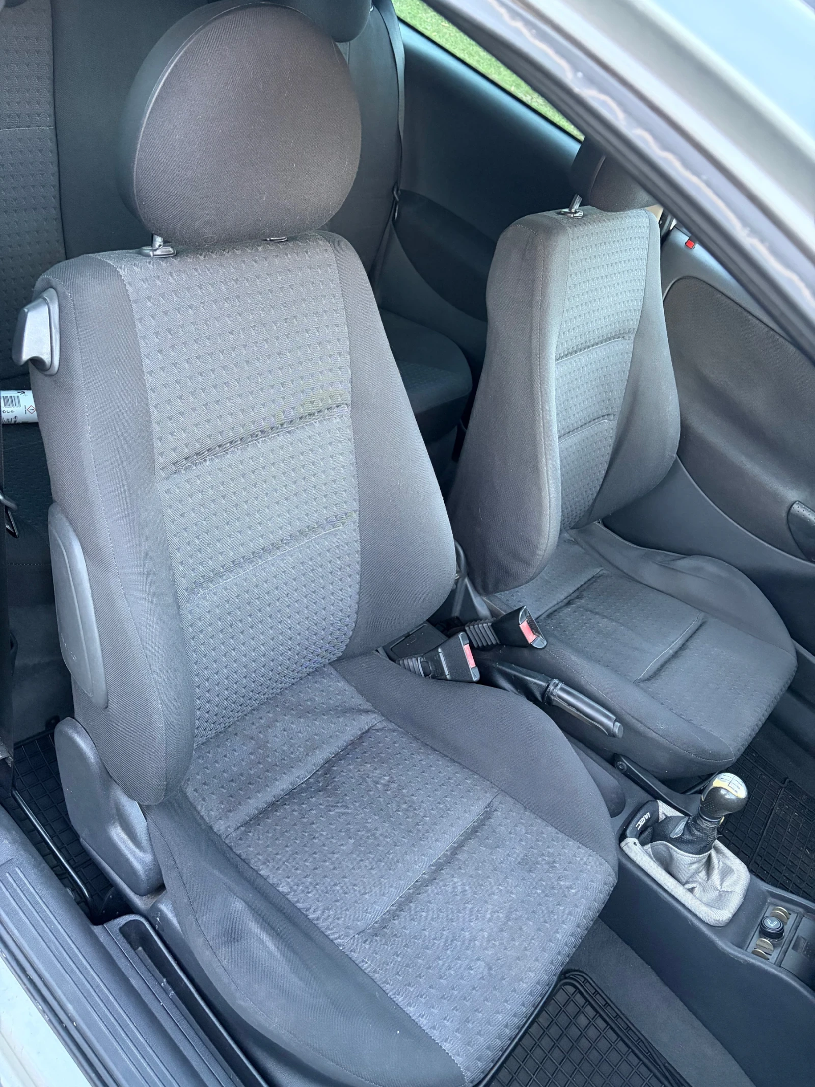Opel Corsa C 1.3 CDTI , снимка 13 - Автомобили и джипове - 56687778