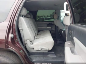 Toyota Sequoia SR5 5.7L V8* BUY NOW*  | Auto.bg — изображение 8