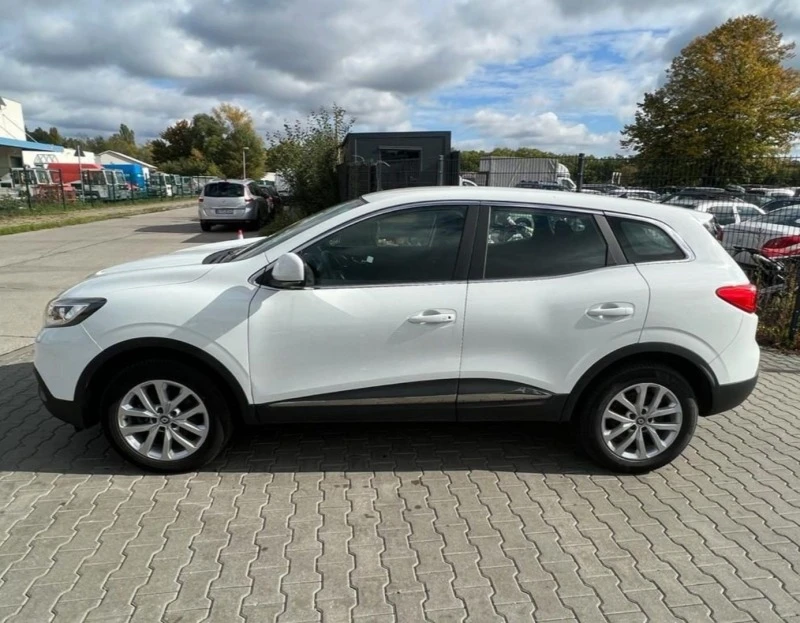 Renault Kadjar 1, 5 DCI-K9KE629-90PS, снимка 3 - Автомобили и джипове - 42148226