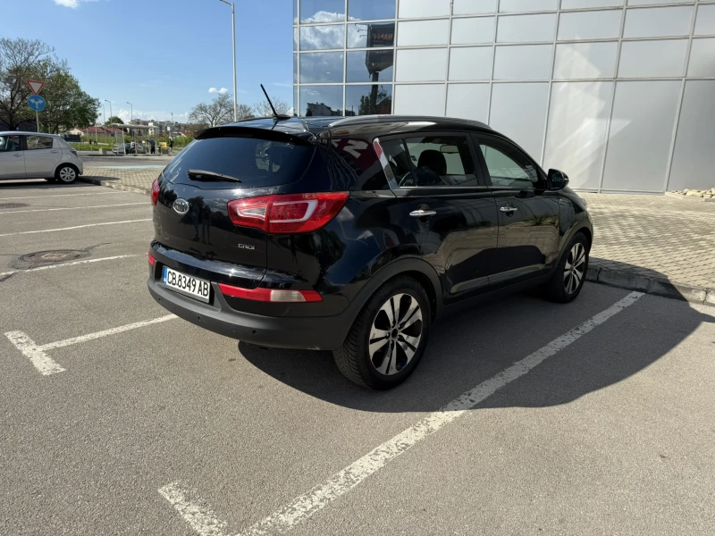 Kia Sportage 2.0 CRDI, снимка 6 - Автомобили и джипове - 52890898