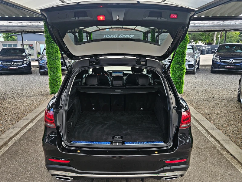 Mercedes-Benz GLC 300 AMG/4MAT/GERMANY/DIGITAL/CAMERA/AIRMATIC/ТЪЧ/LIZIN, снимка 8 - Автомобили и джипове - 51577890