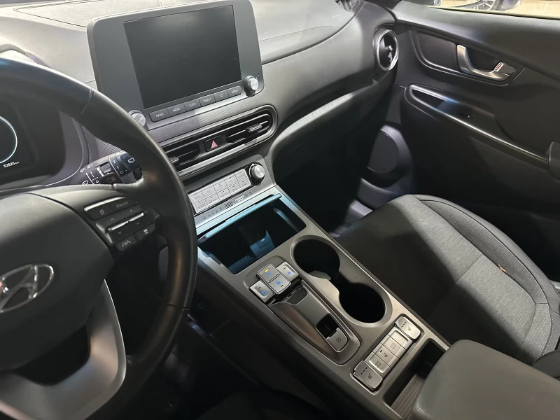 Hyundai Kona SELECT/136HP/D.COCKPIT/ACC/CAM/PDC/DAB+ /LED/865f, снимка 9 - Автомобили и джипове - 52201450