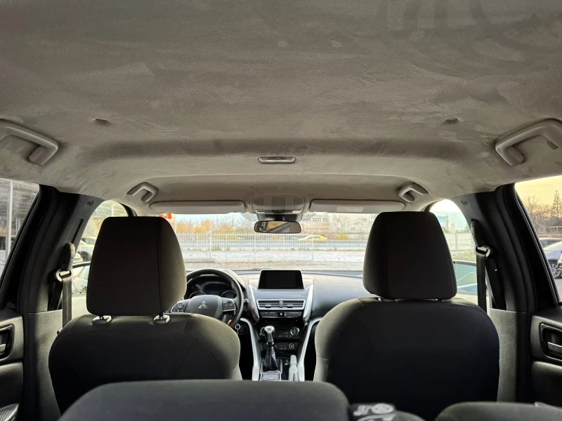 Mitsubishi Eclipse Cross 1.5T 2019г. 163к.с 2WD 86.000км , снимка 14 - Автомобили и джипове - 52716341