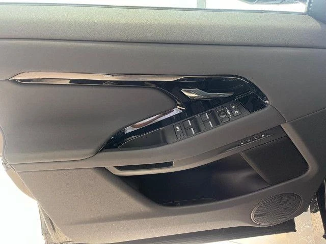 Land Rover Range Rover Evoque D200 DYNAMIC SE PANORAMA LED KEYLESS BLACK PAKET | Mobile.bg   6