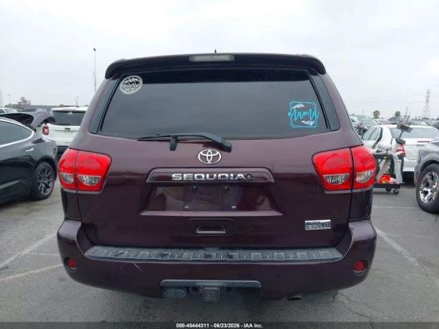 Toyota Sequoia SR5 5.7L V8* BUY NOW* , снимка 14 - Автомобили и джипове - 55436147