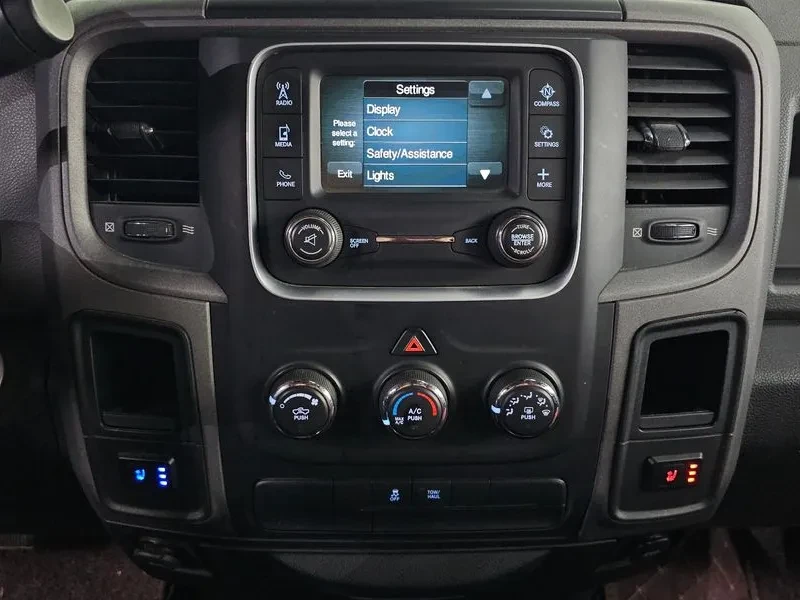 Dodge Ram 5.7/ПОДГРЕВ/НАВИГАЦИЯ, снимка 17 - Автомобили и джипове - 56656434