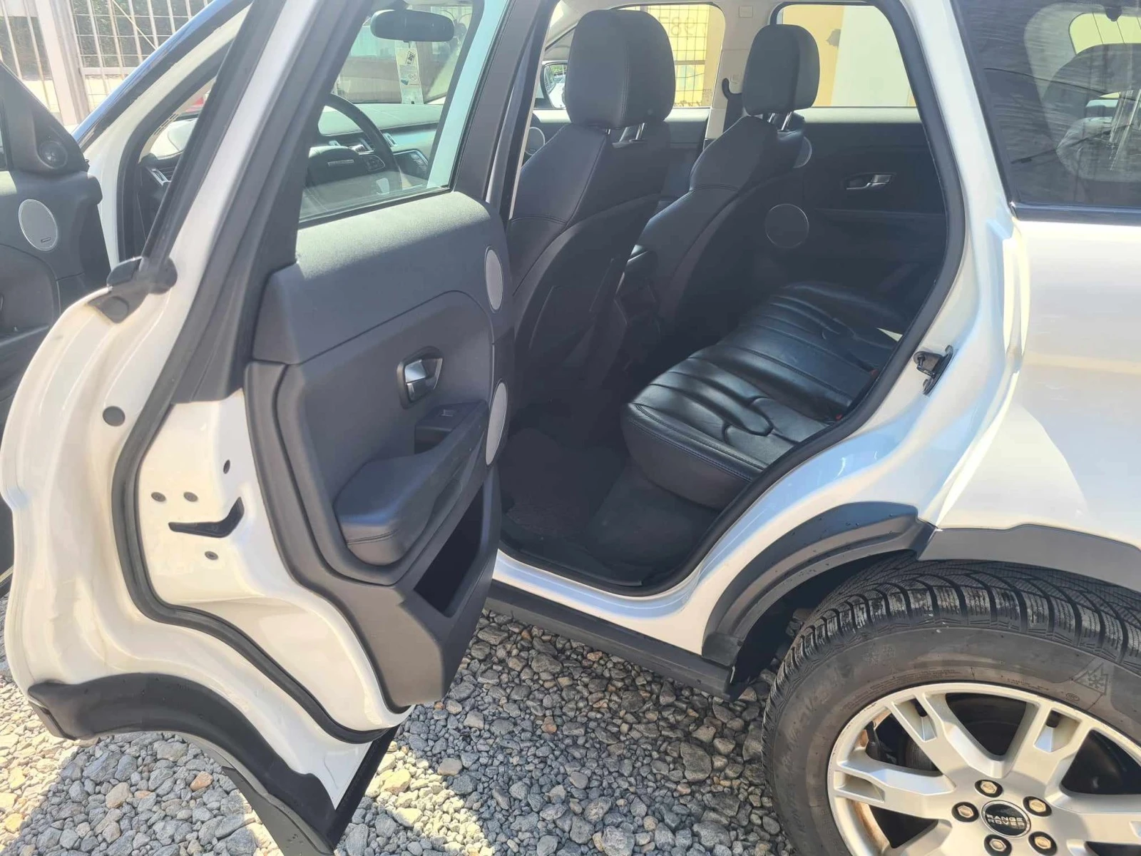 Land Rover Range Rover Evoque 2.2 D 4x4 | Mobile.bg   11