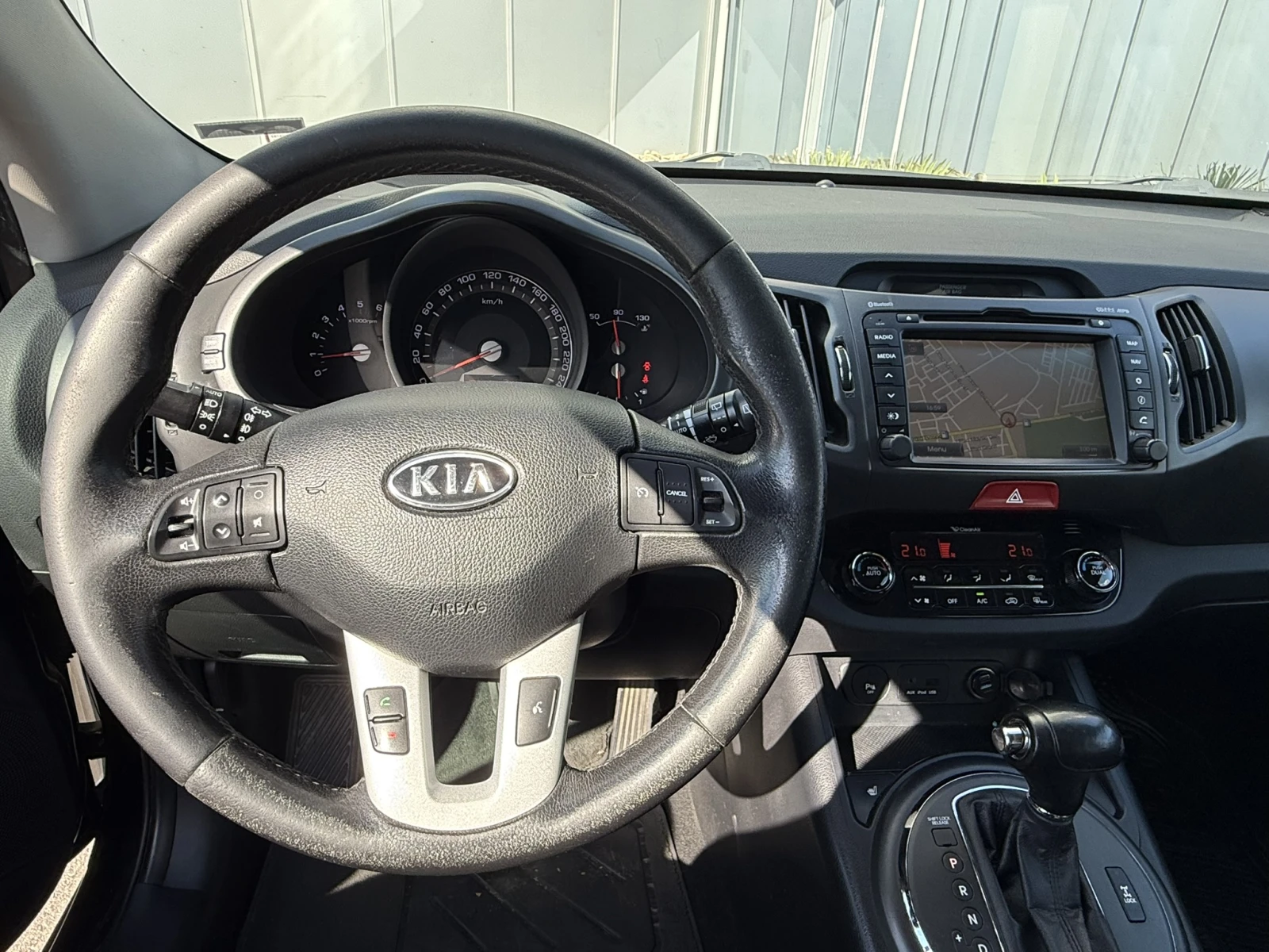 Kia Sportage 2.0 CRDI - изображение 10