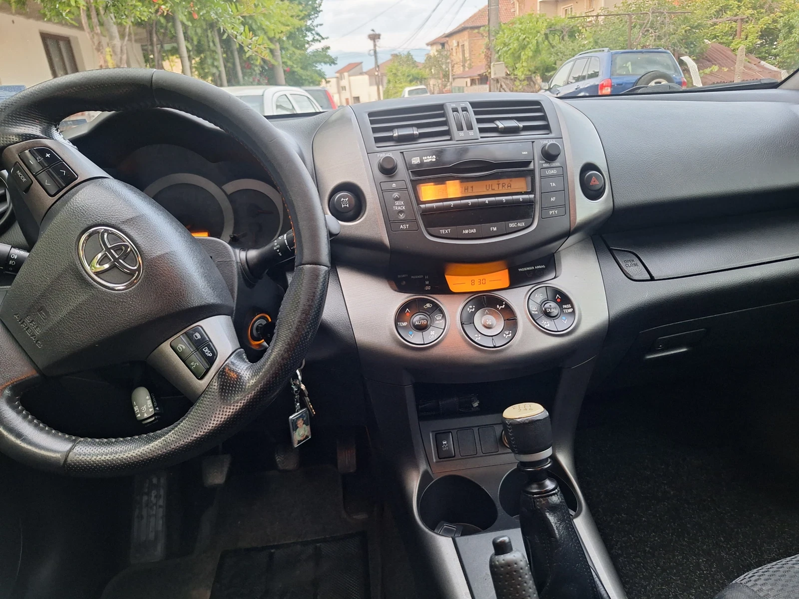Toyota Rav4  - изображение 4