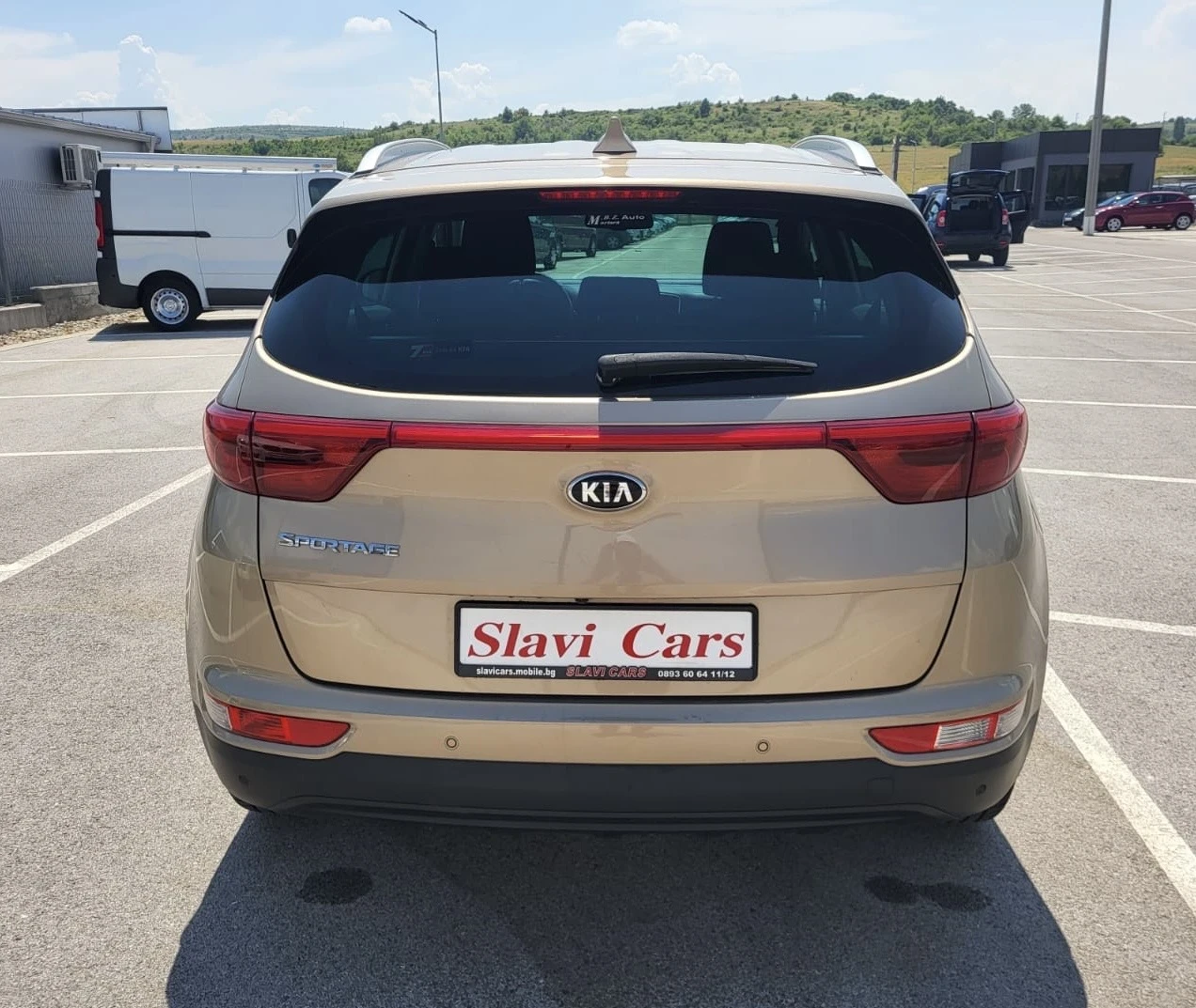 Kia Sportage 1.6 I EURO 6B - 65.000 km!!! - изображение 5