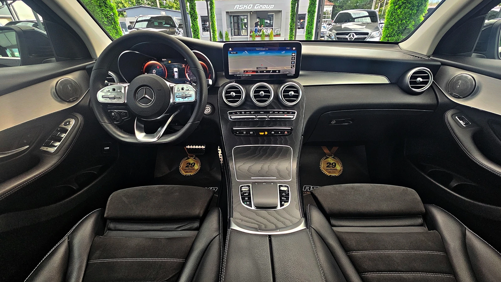 Mercedes-Benz GLC 300 AMG/4MAT/GERMANY/DIGITAL/CAMERA/AIRMATIC/ТЪЧ/LIZIN - изображение 9