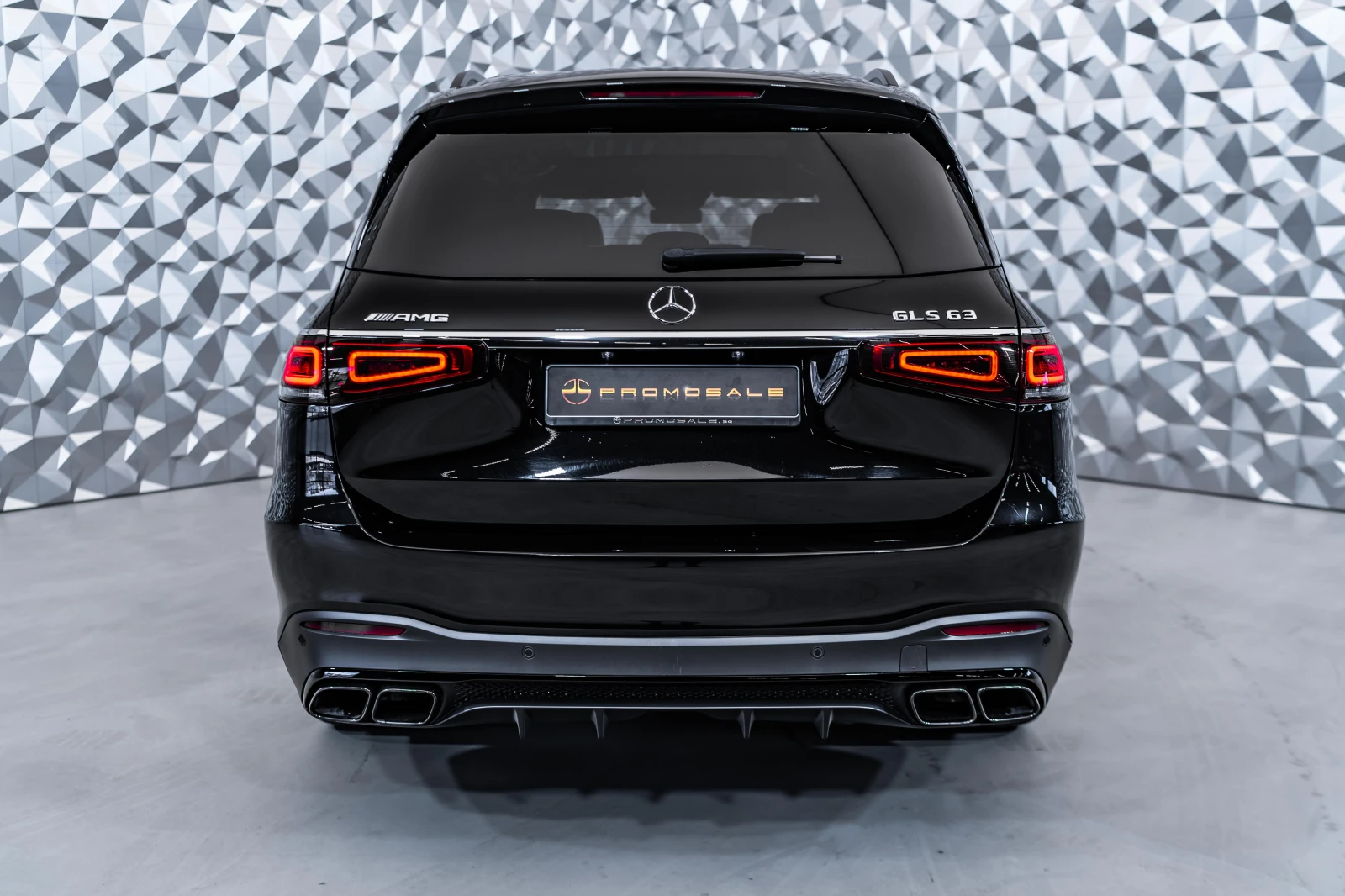 Mercedes-Benz GLS 63 AMG 4M+ Exclusive* Carbon* Burm* Pano* 3TV - изображение 5