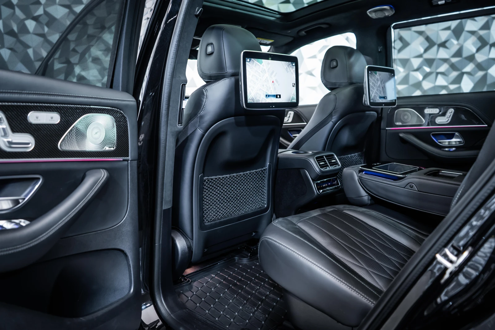 Mercedes-Benz GLS 63 AMG 4M+ Exclusive* Carbon* Burm* Pano* 3TV | Mobile.bg   14