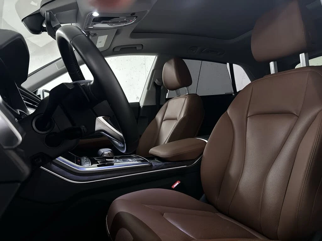 Audi Q8 B&O* DISTRONIC* 360 CAM* ОБДУХВАНЕ* ПАНОРАМА - изображение 9