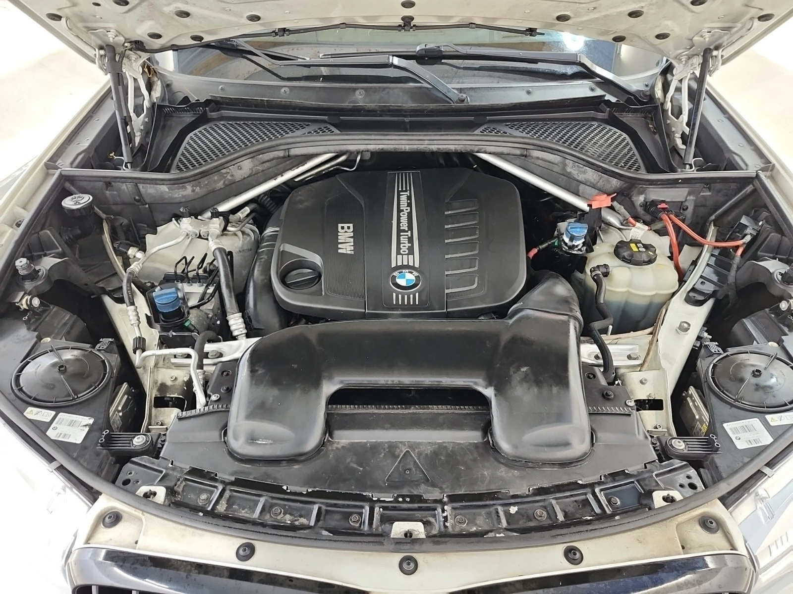 BMW X5 35D * * CARFAX * *   * *  | Mobile.bg   14