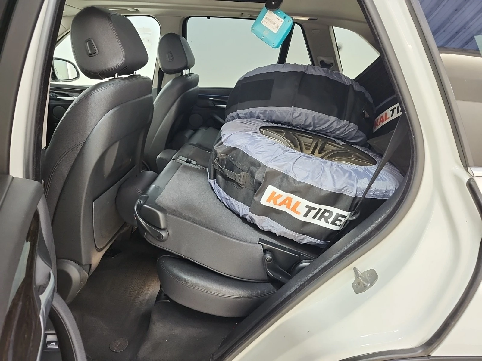 BMW X5 35D * * CARFAX * *   * *  | Mobile.bg   12