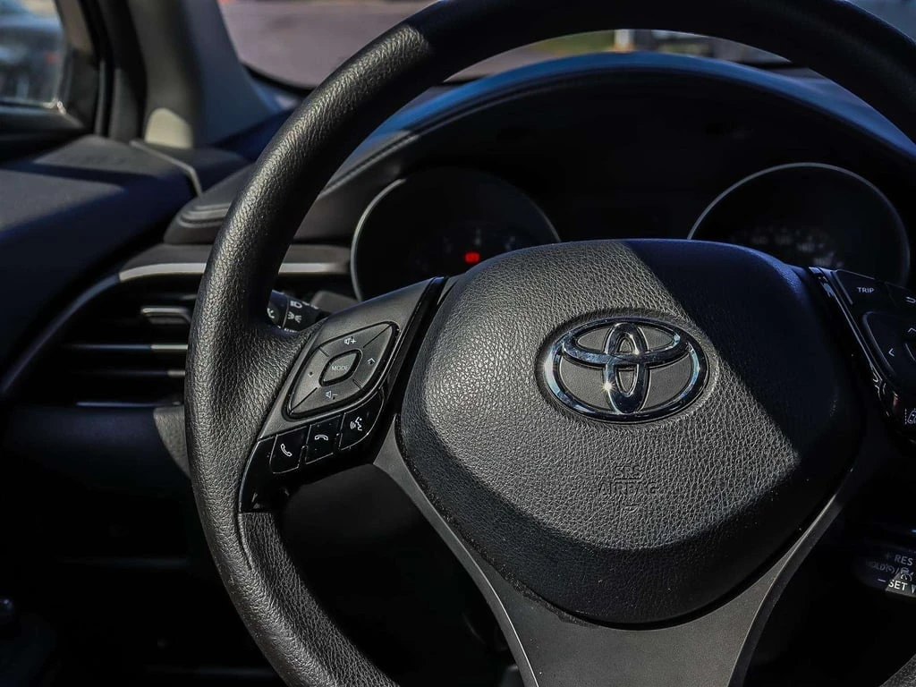 Toyota C-HR * ZGX10L * CARFAX * ���� �� �� | Mobile.bg � ����������� 12