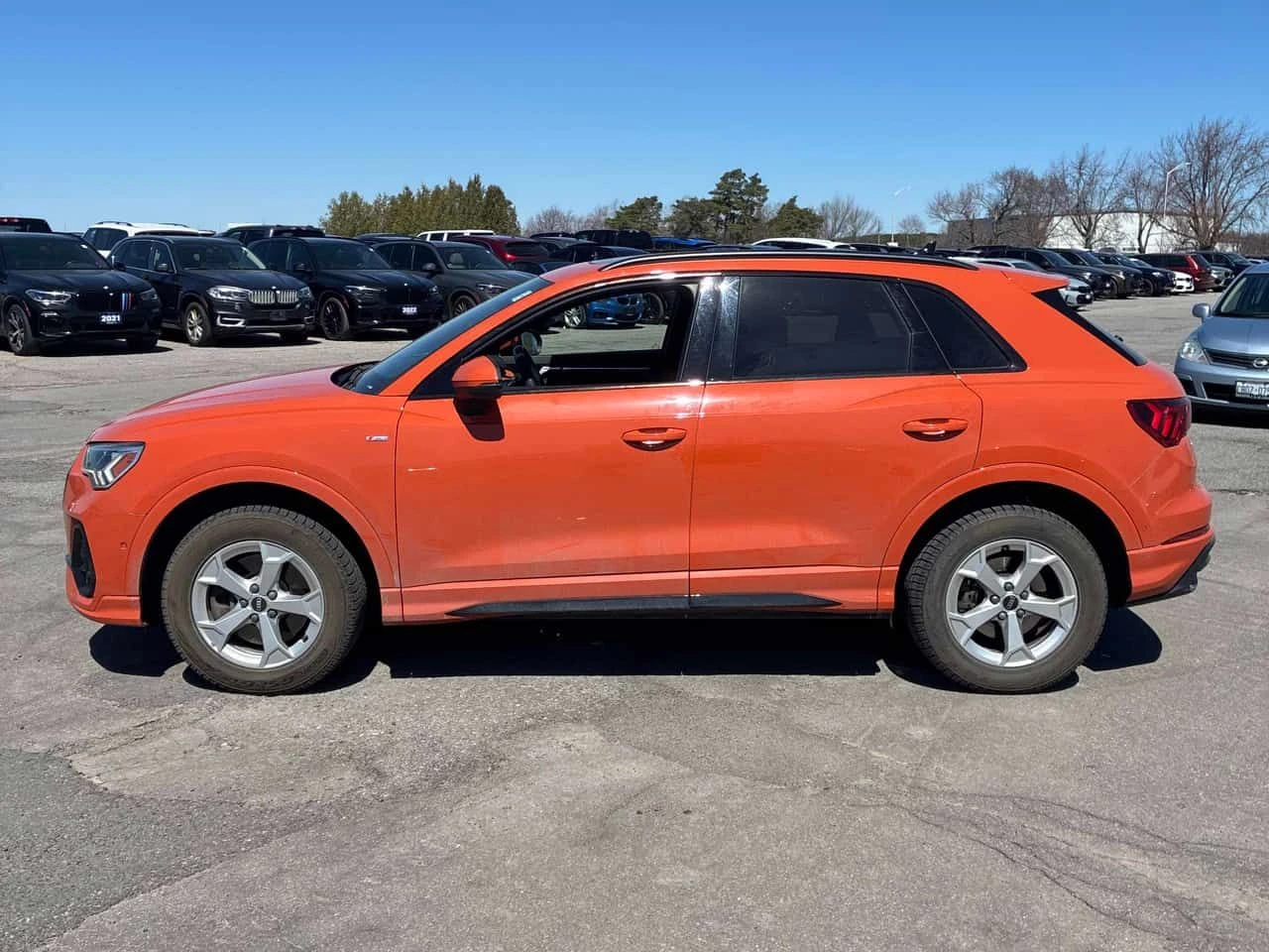 Audi Q3 Technik S LINE/ДИСТРОНИК/360 КАМЕРИ/ПАНОРАМА, снимка 3 - Автомобили и джипове - 54311160