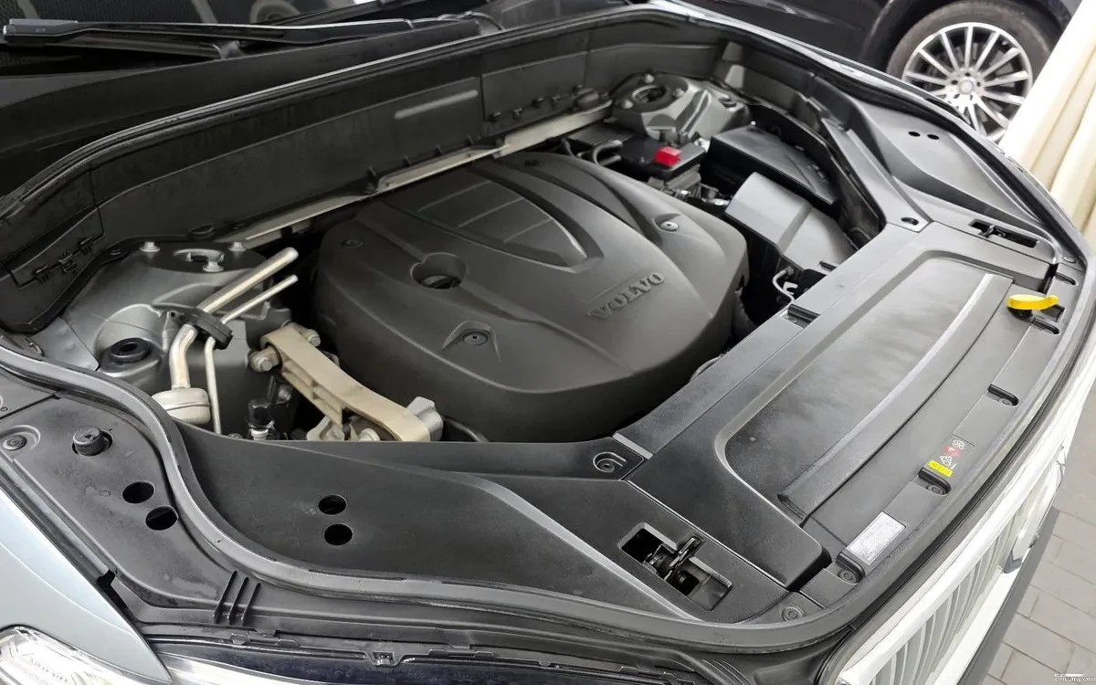 Volvo Xc90 D5, снимка 6 - Автомобили и джипове - 54854943