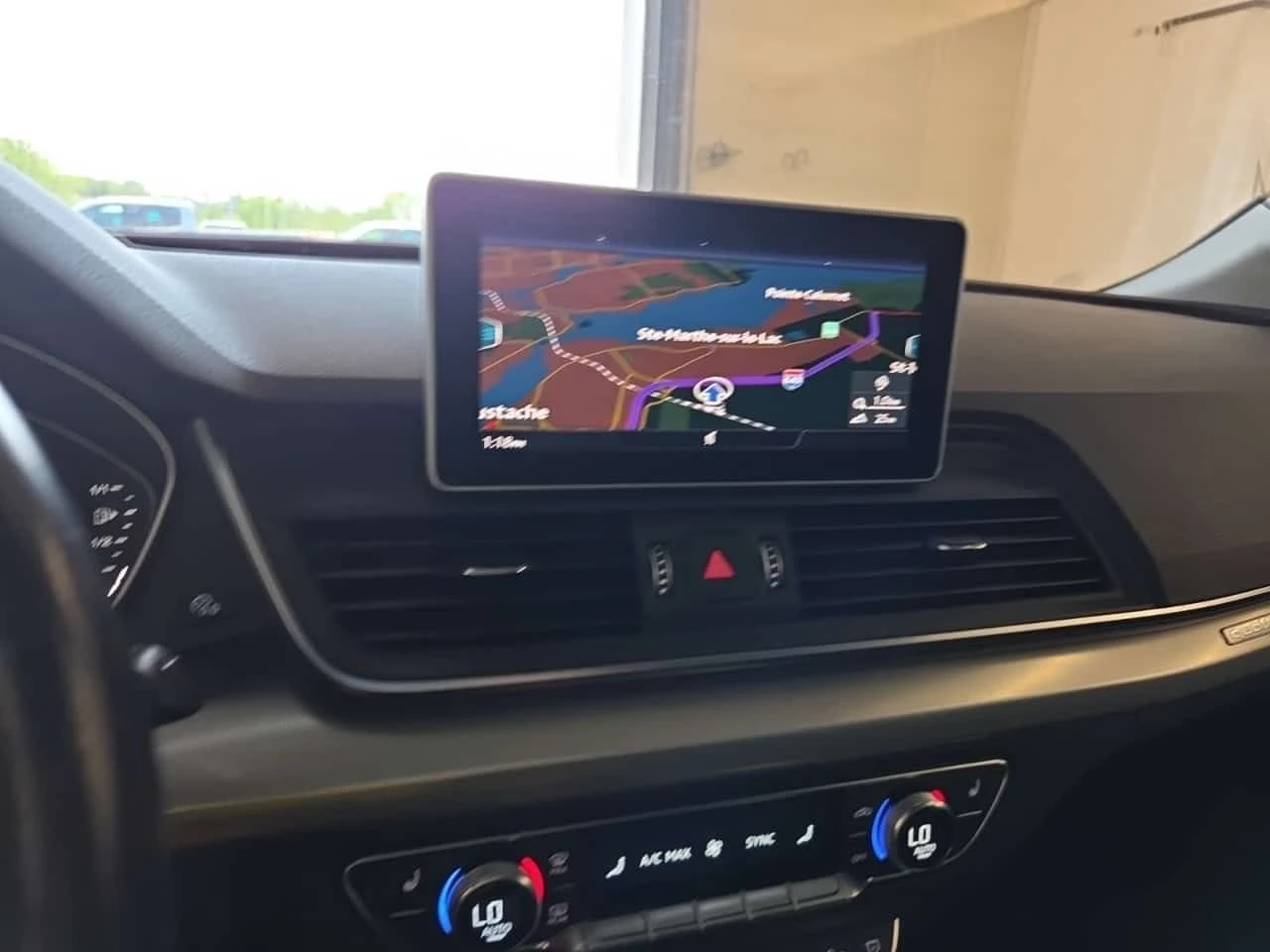 Audi Q5 * PREMIUM PLUS * CARFAX * , снимка 11 - Автомобили и джипове - 55500599