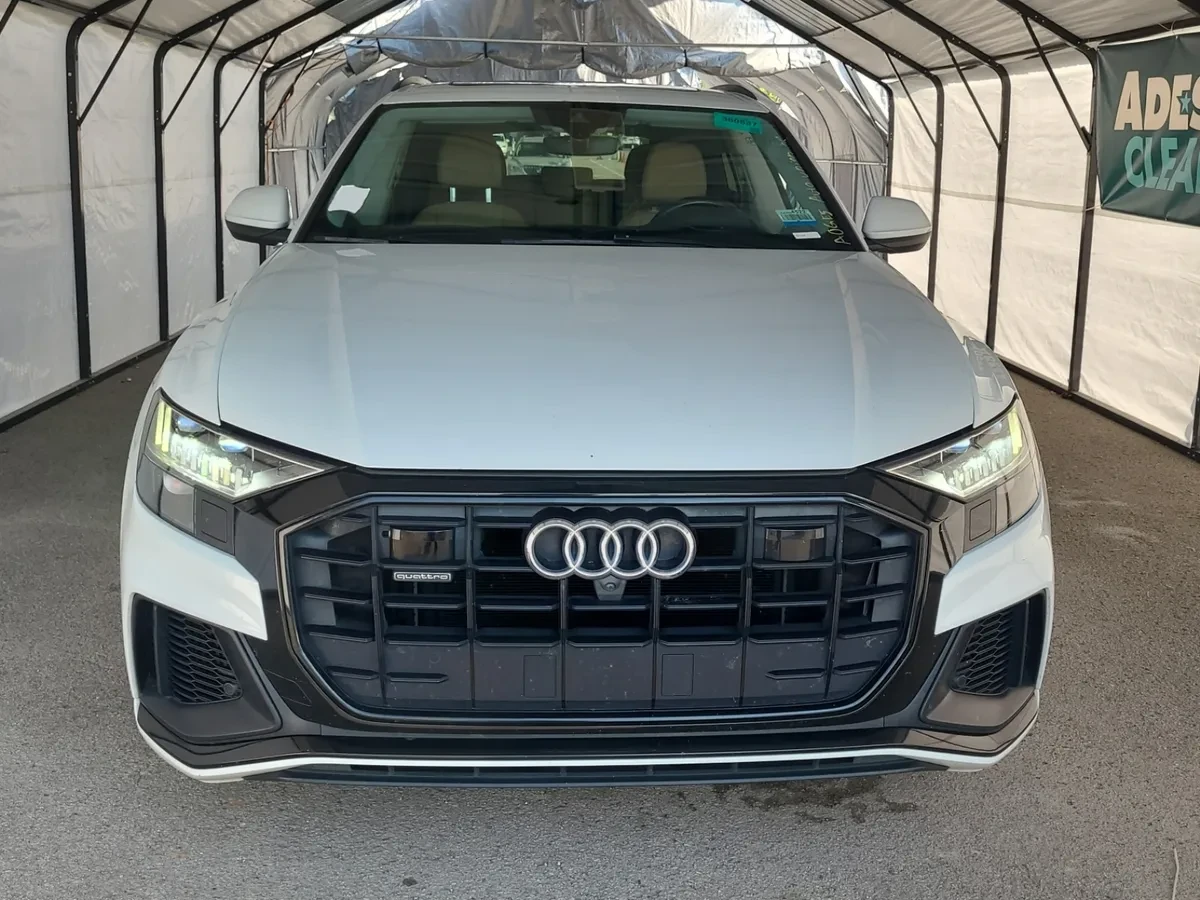 Audi Q8 Prestige * Проблем в мотора, снимка 7 - Автомобили и джипове - 55663895