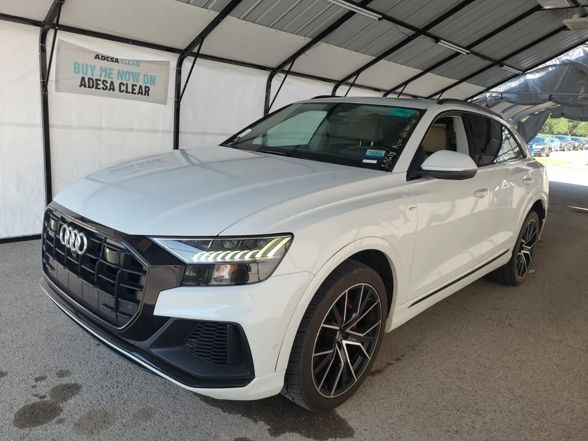 Audi Q8 Prestige * Проблем в мотора