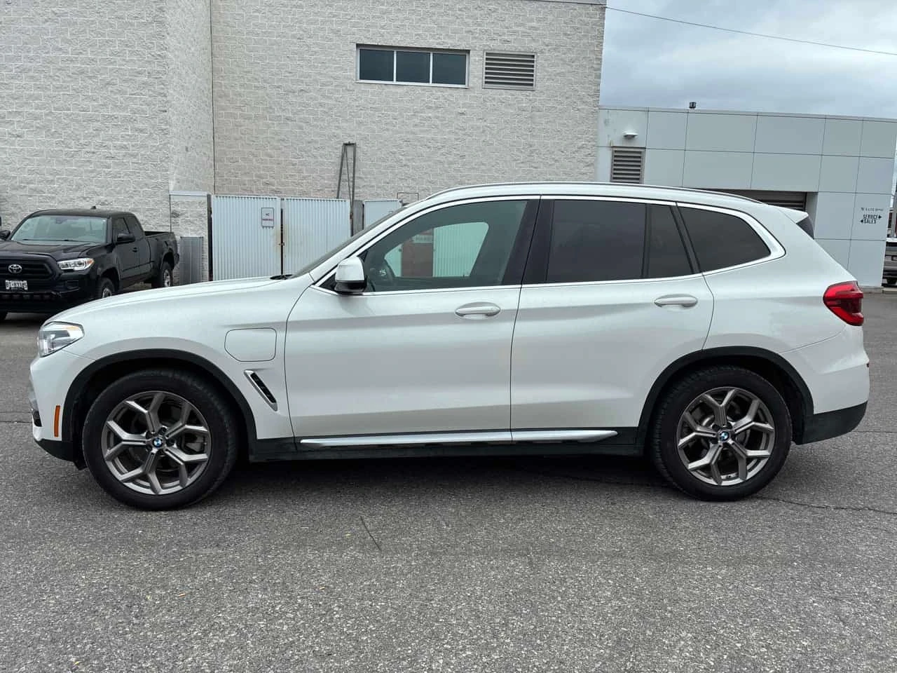 BMW X3 * xDrive30e * CARFAX * ����� �� ����������� | Mobile.bg � ����������� 2