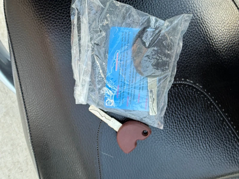 Piaggio Beverly 2015 300i, снимка 12 - Мотоциклети и мототехника - 52859487