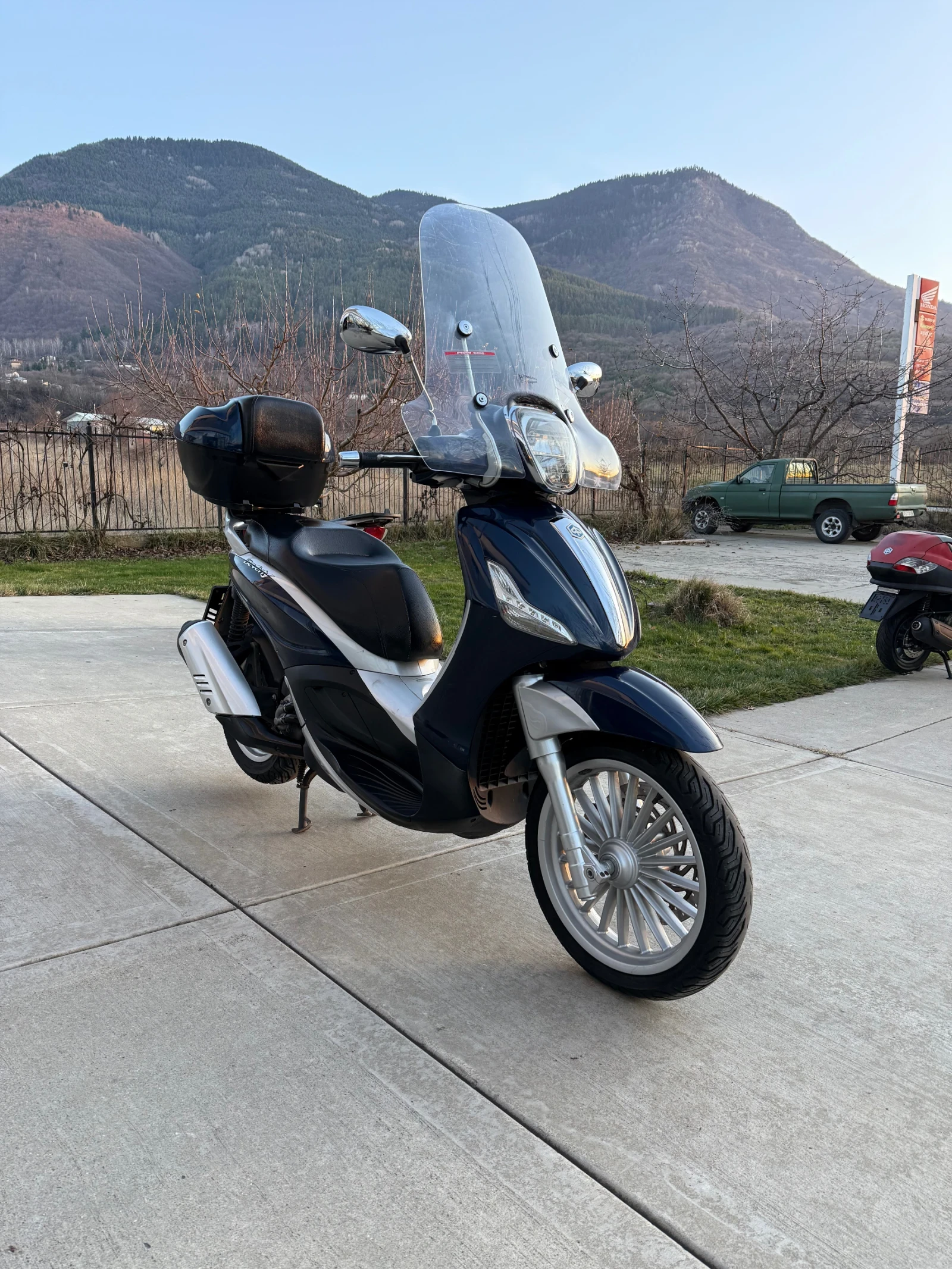 Piaggio Beverly 2015 300i - изображение 4