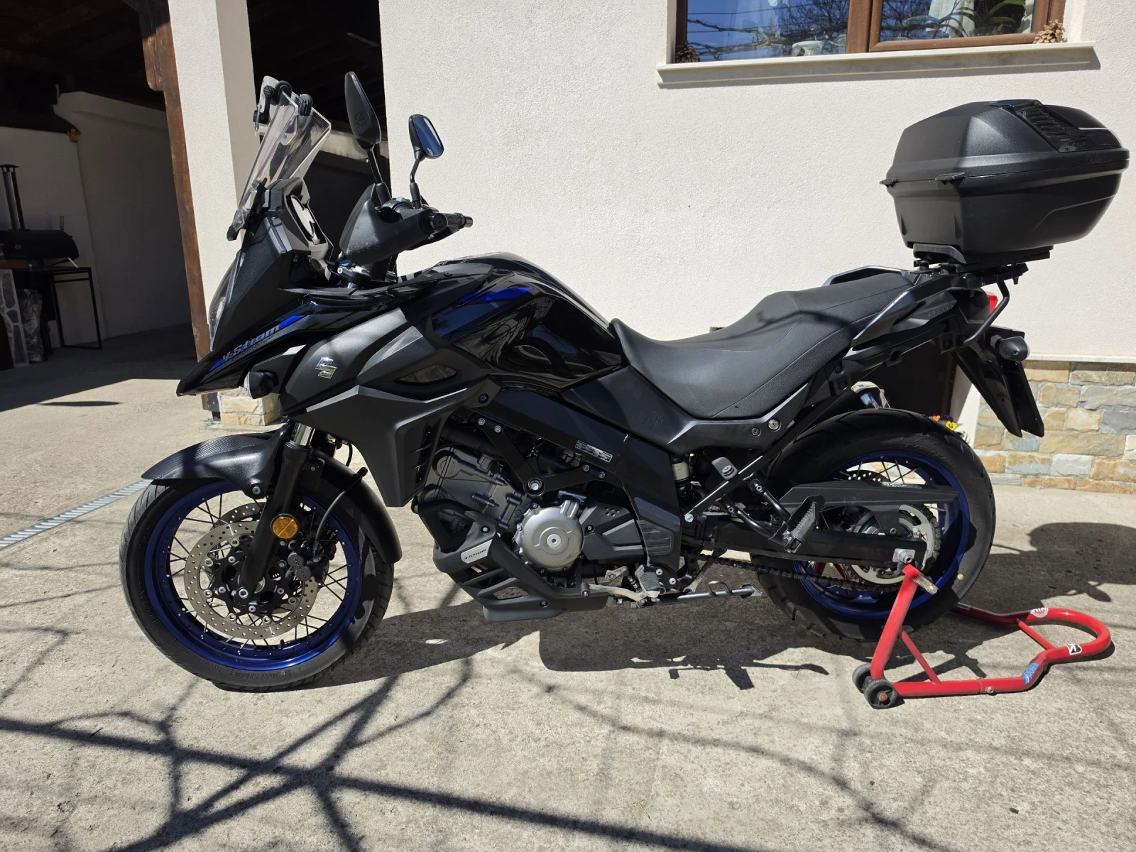 Suzuki V-strom 650 XT - ABS LED TC, снимка 2 - Мотоциклети и мототехника - 54111857