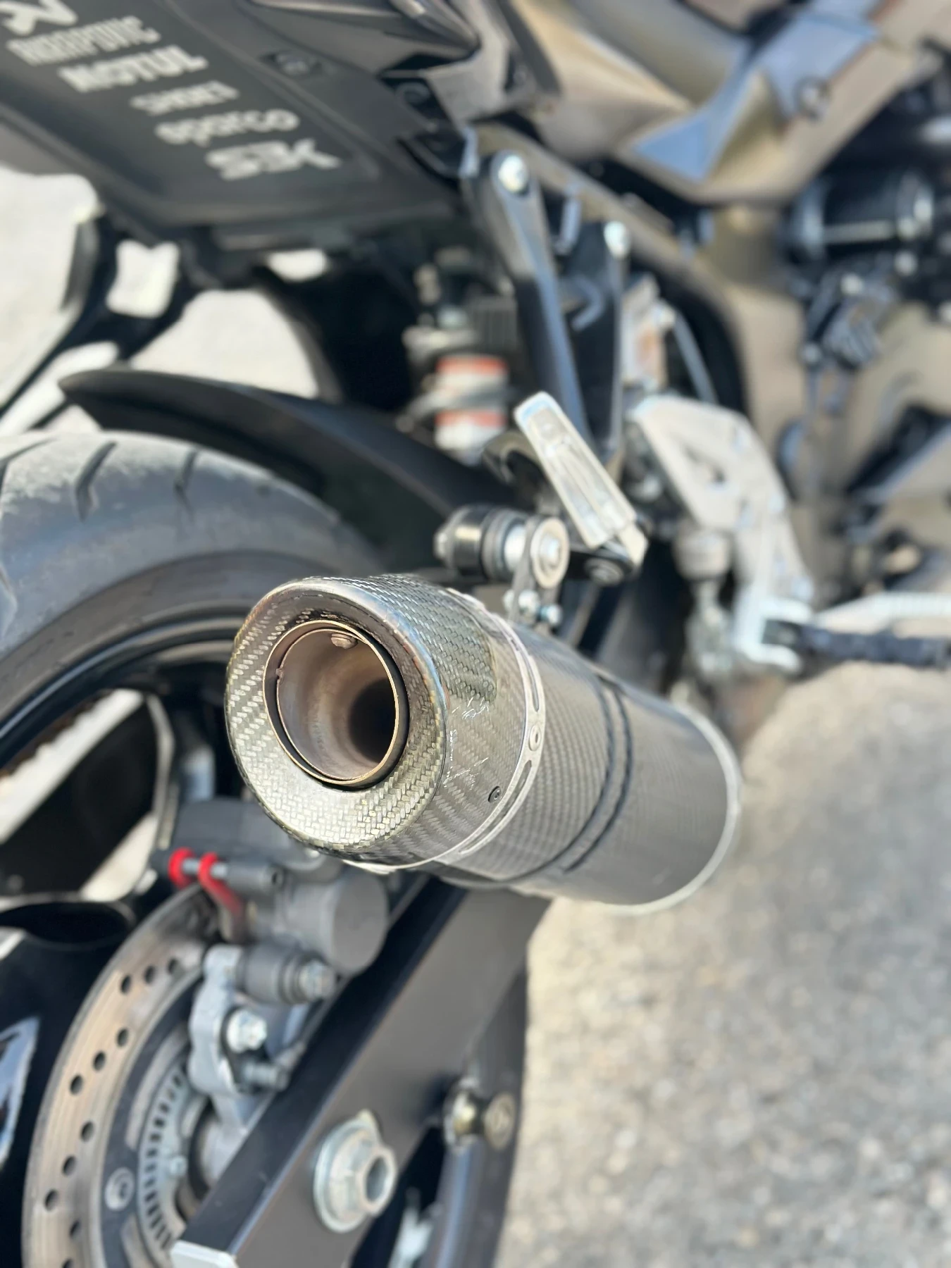 Suzuki Gsr 750 ABS категория А2, снимка 11 - Мотоциклети и мототехника - 54151581