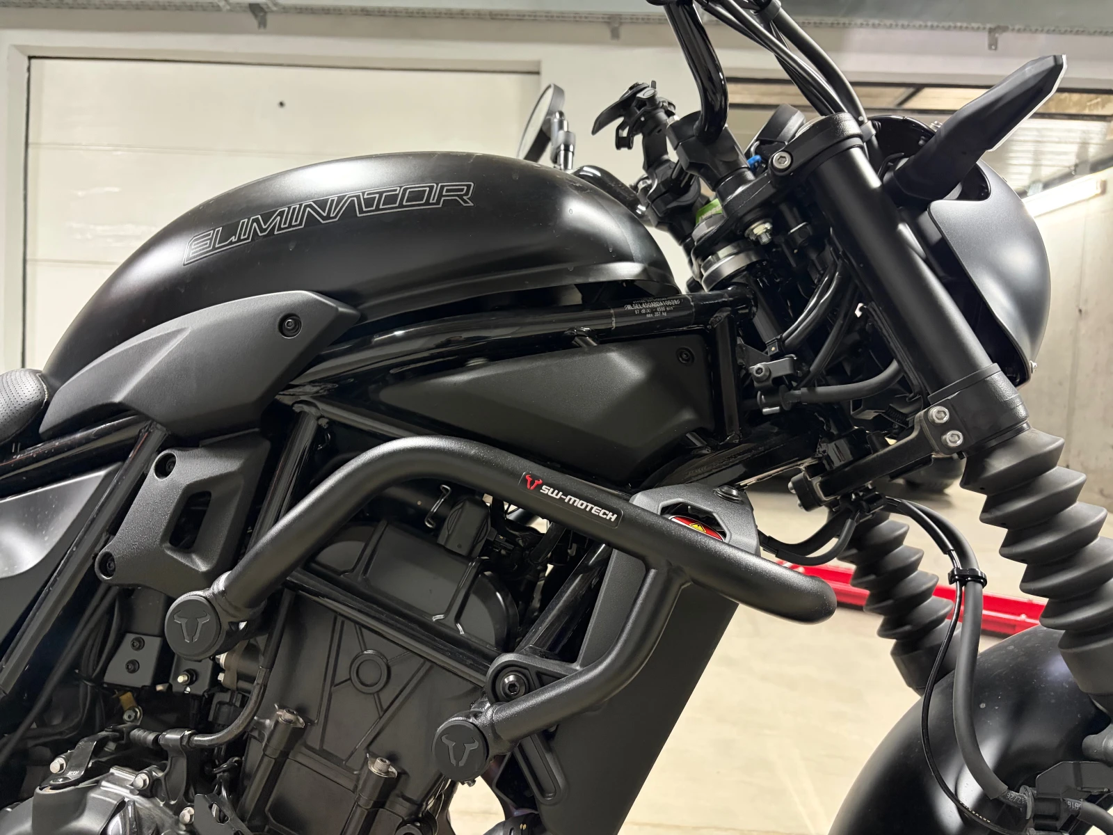 Kawasaki Eliminator, снимка 10 - Мотоциклети и мототехника - 54443601