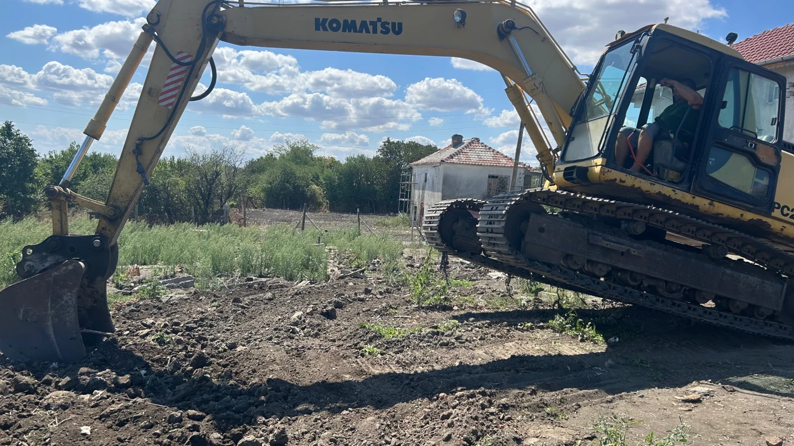Багер Komatsu PC 200EL, снимка 2 - Индустриална техника - 55683837