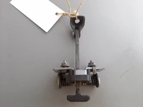 Панта врата ограничителна задна лява Ситроен Ц3 