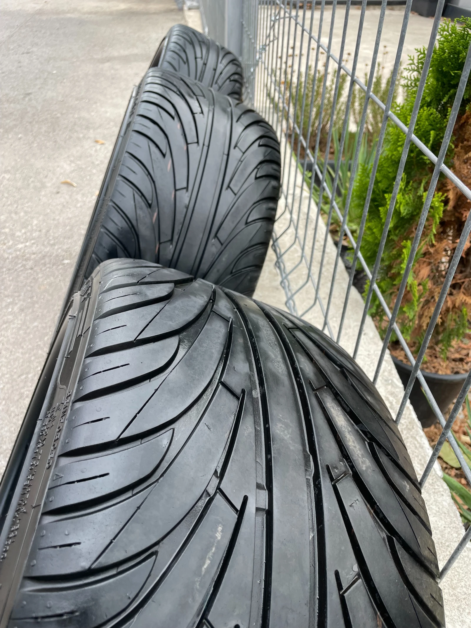 ���� � ������ 245/35R20 | Mobile.bg � ����������� 5