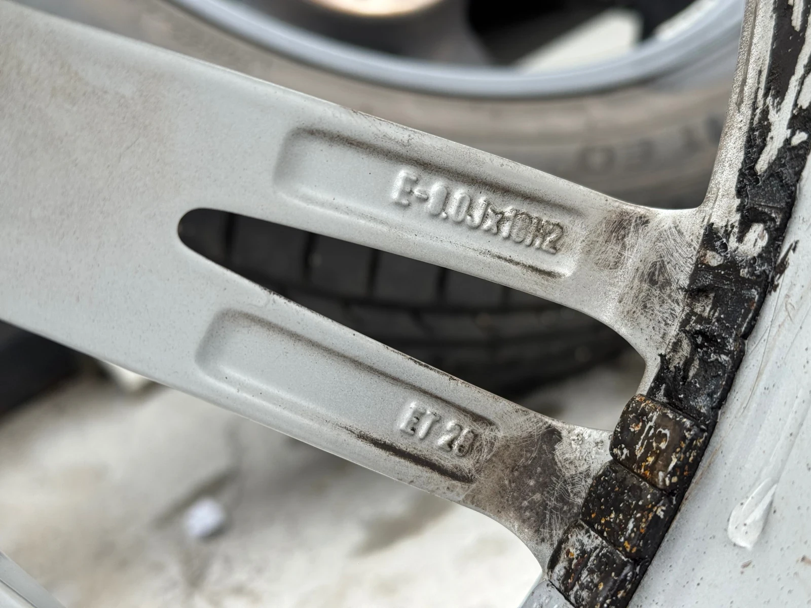 Гуми с джанти Pirelli 235/55R18, снимка 7 - Гуми и джанти - 53161807