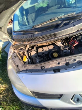Renault Scenic 1.9 Dci на Части , снимка 8