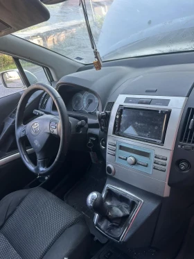 Toyota Corolla verso 2.2d, снимка 10